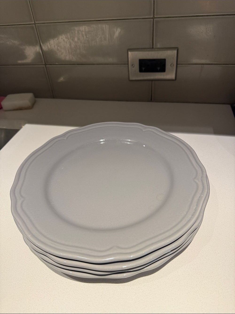 IKEA Light Gray Scalloped Edge Dinner Plates